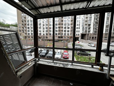 Теплий монтаж балкону з утепленням та герметизацією даху.