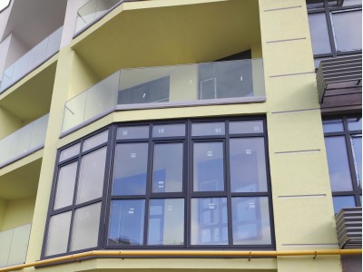 Cкління балконів та лоджій в ЖК "Італійський квартал"