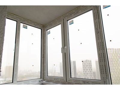 Скління балконів, лоджій в ЖК «Зарічний» від WinDo