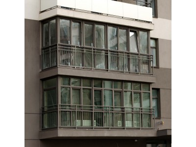 Cкління балконів та лоджій в ЖК "Варшавський"